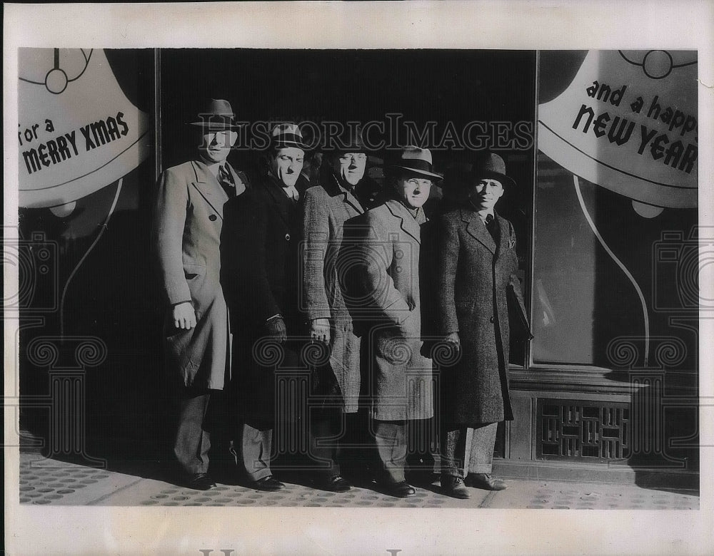 1938 Press Photo Five of six CIO-Amalgamates Utility Workers Union Members.