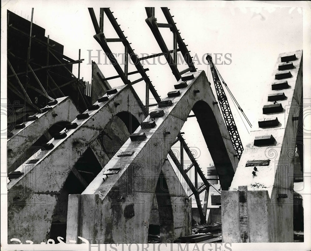 1955 Press Photo Equipment at international salt company - nea56735