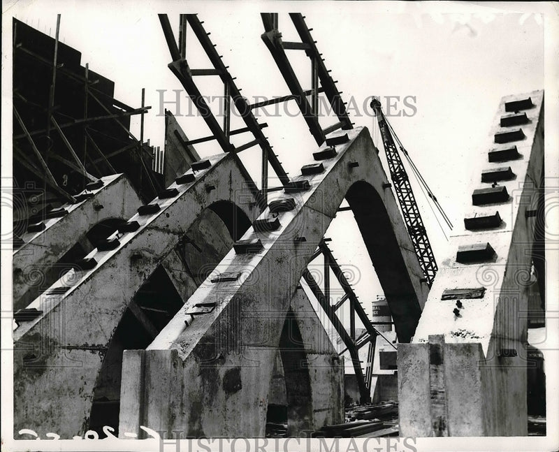Load image into Gallery viewer, 1955 Press Photo Equipment at international salt company - nea56735
