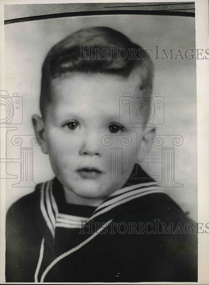 1943 Press Photo Missing Bobbie Stewart Of Etrathroy Ontario Canada - nea60761