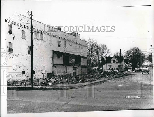 1968 Press Photo Former Carrier Realty Office