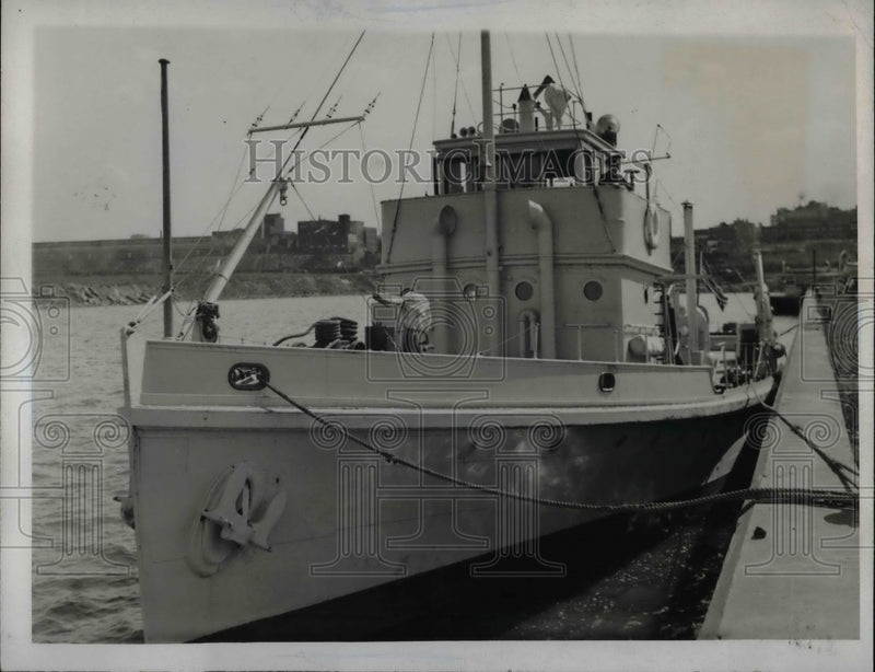 Load image into Gallery viewer, 1938 Press Photo US Patrol Boat "Patriot" at Dock - nea65966
