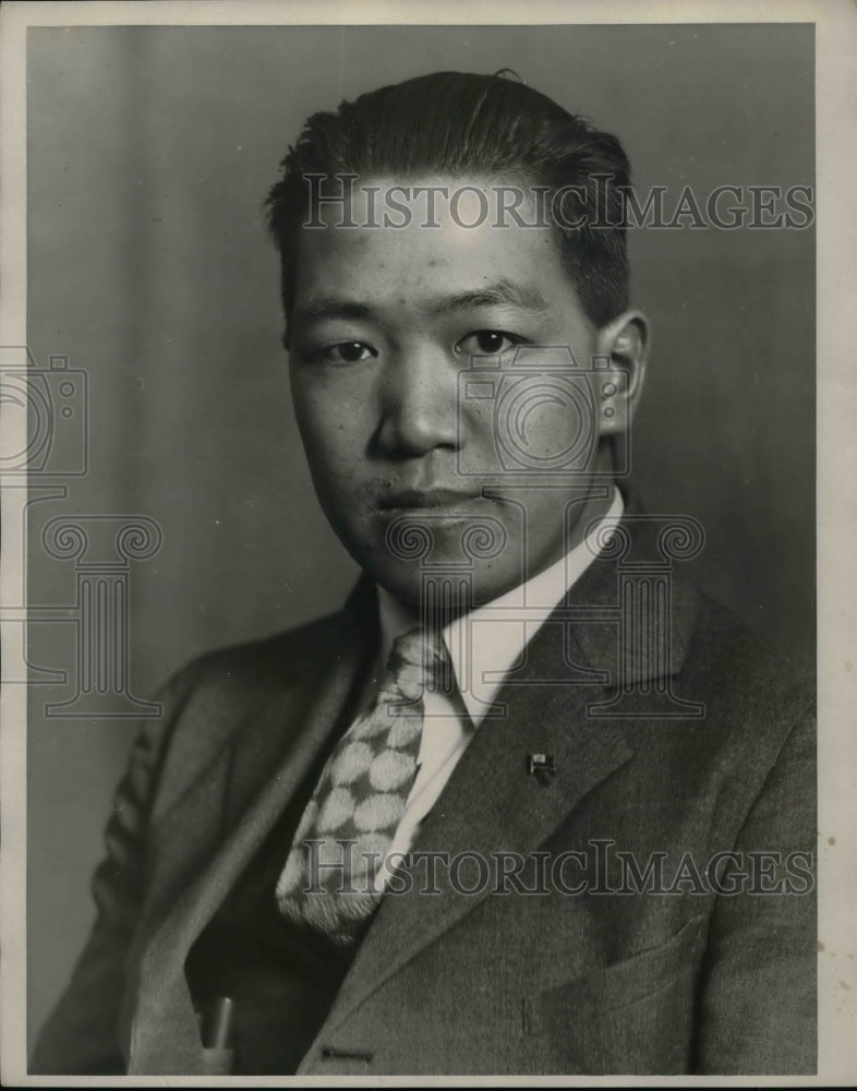 1929 Press Photo J.F Yep a man who lives at the YMCA.