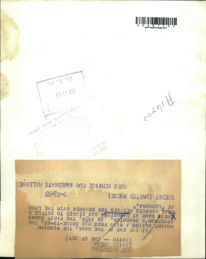 1955 Press Photo After winning the game a knight kissed his Bride to be.