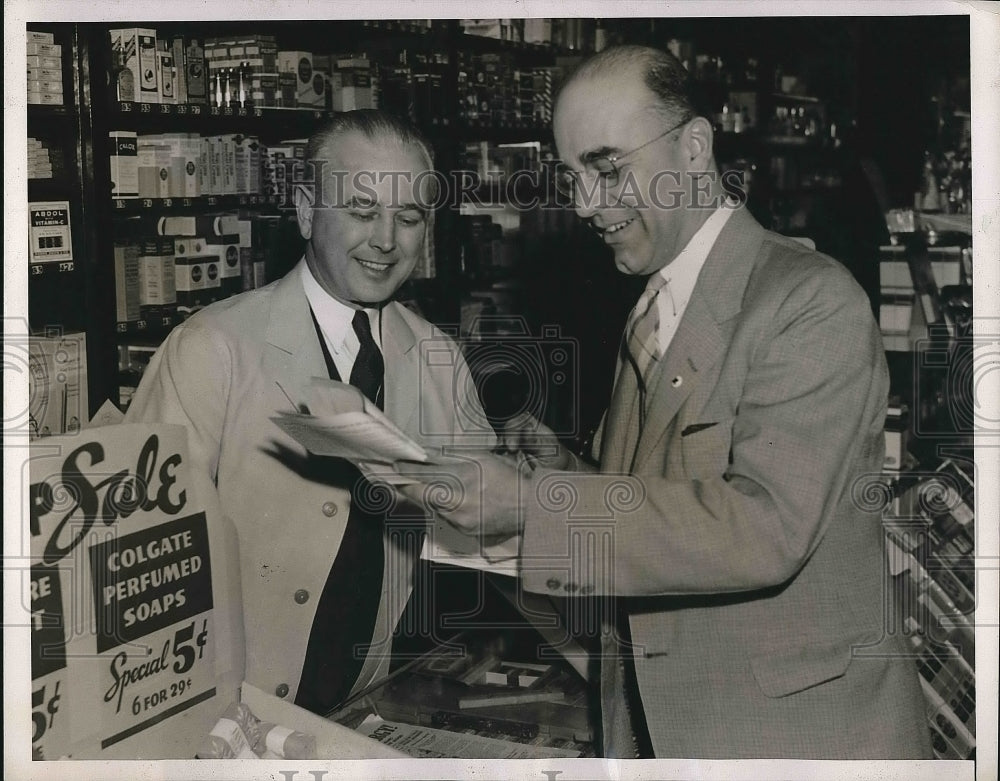1938 Press Photo Mayor Albert Hatteburg with Nicholas Zeiner - nea68973