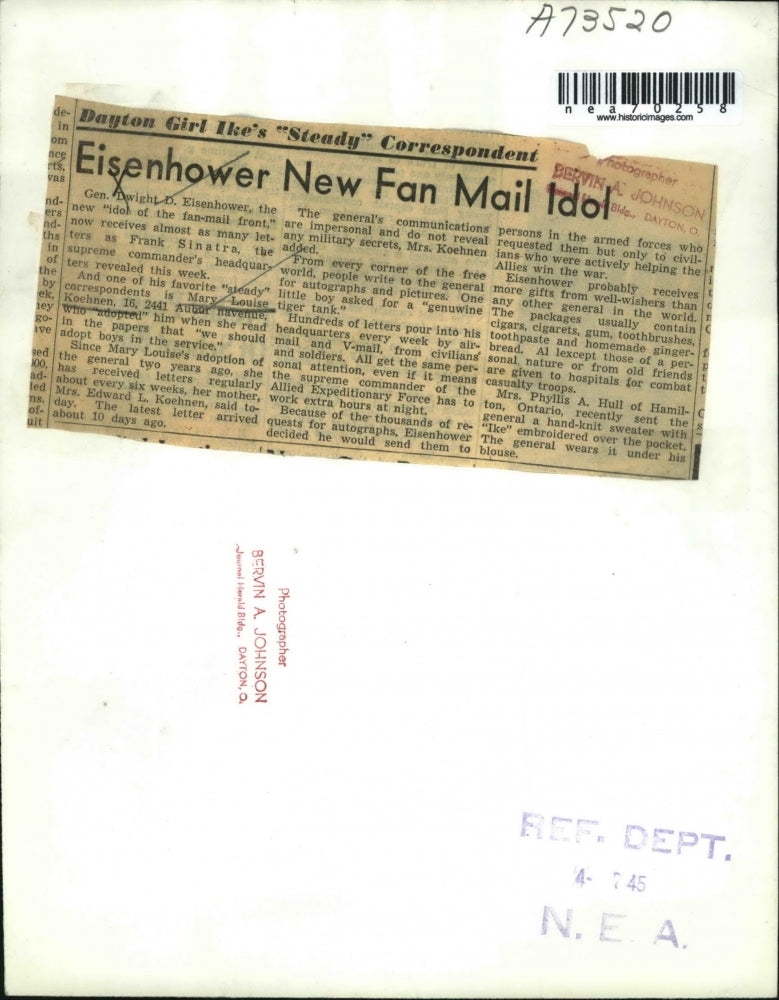1945 Press Photo Mary Louise Koehnen, sends fan mail to Gen DE Eisenhower