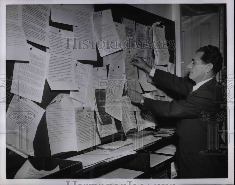 Load image into Gallery viewer, 1955 Press Photo Bulletin Board where Bill Notices Are Hung - nea71099
