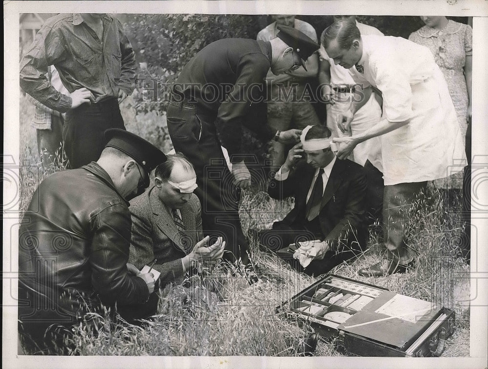 1937 Press Photo Ernest Tucker & Norman Norris after train crash