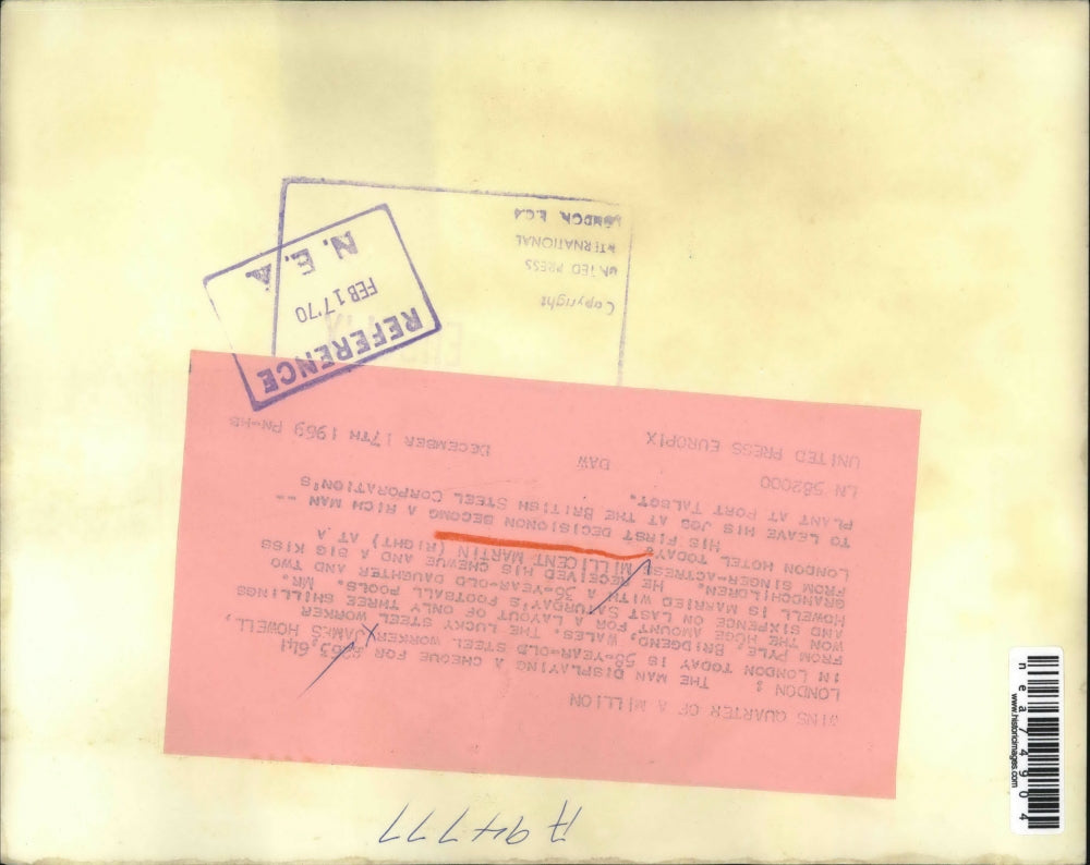 1970 Press Photo James Howell, Steel Worker Wins Football Pool, Millicent Martin