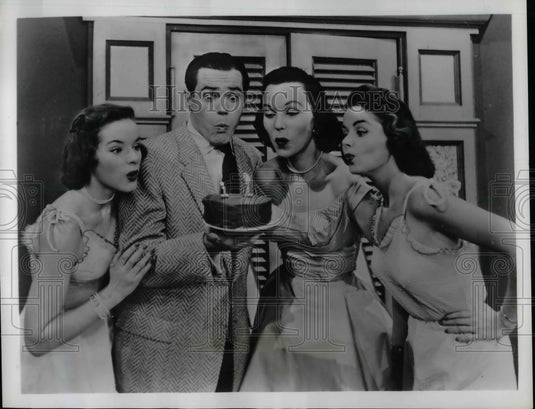 1954 Press Photo Randy Merriman & Bess Myerson stars of "The Big Payoff"