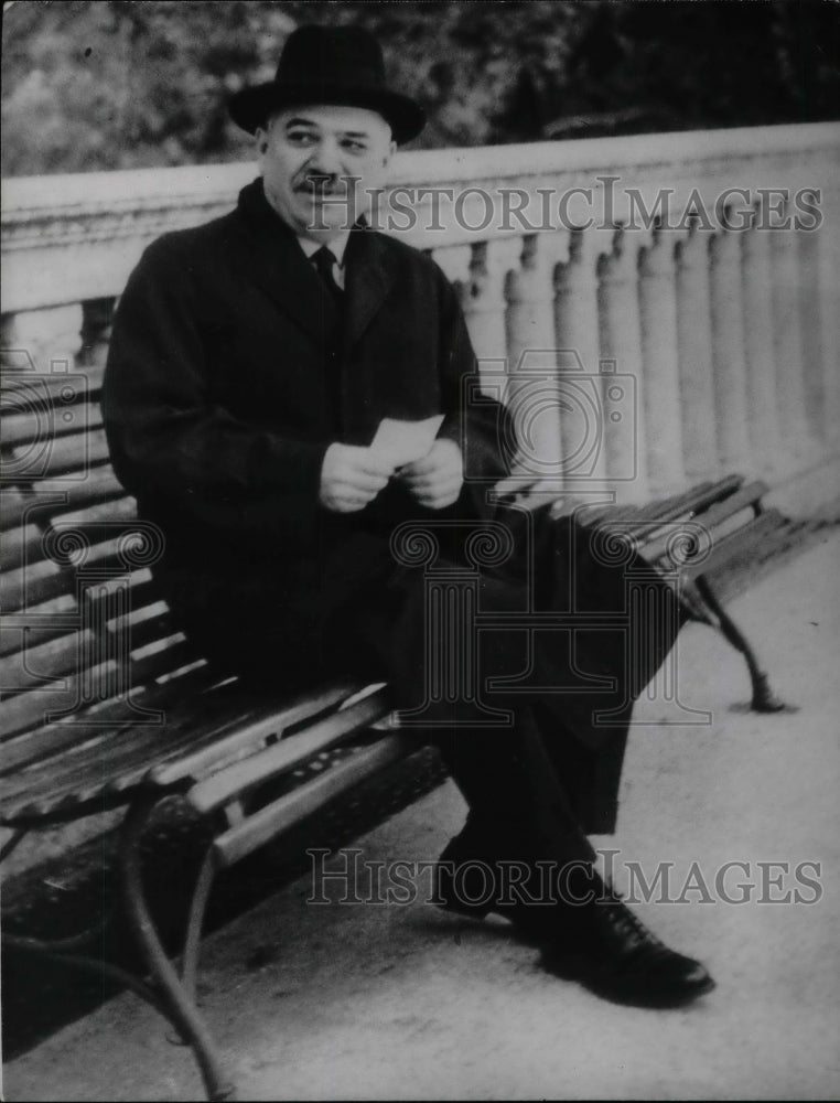 1939 Press Photo S. Maisky Brusnwick Square Geneva- Historic Images