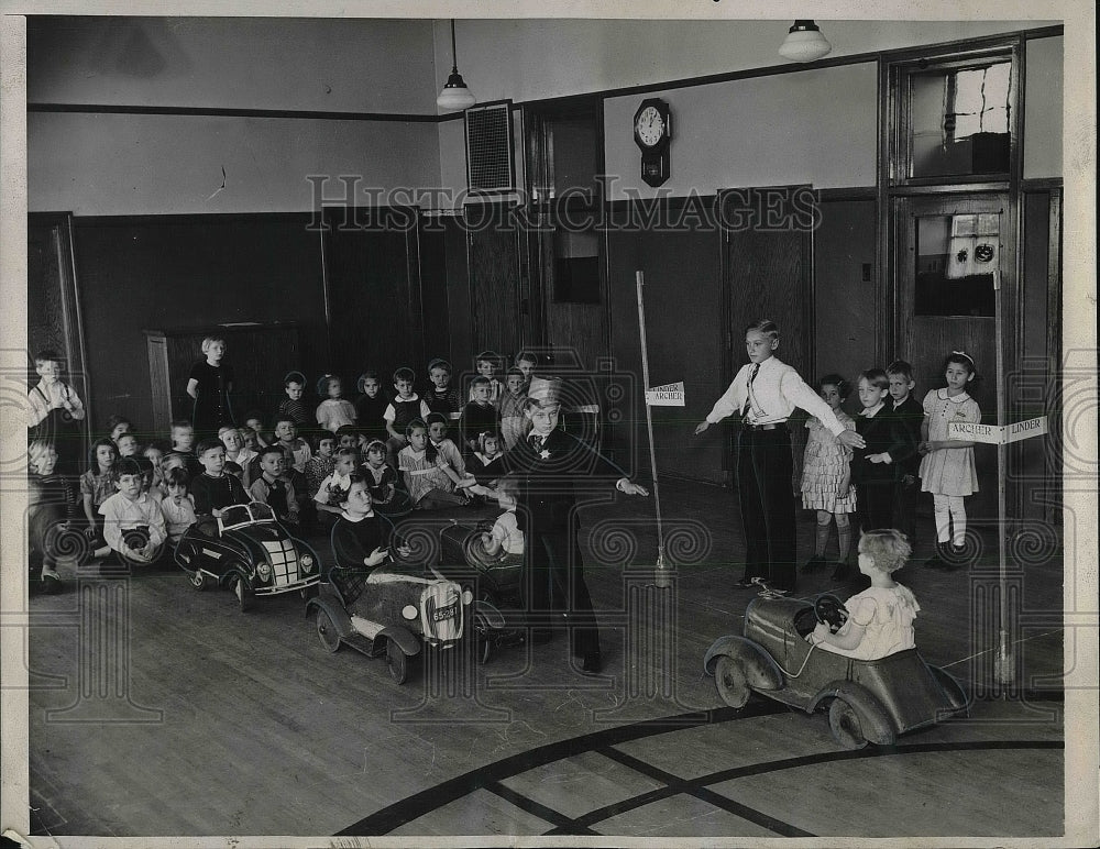 1939 Press Photo Mark Twain School Students Chicago Illinois