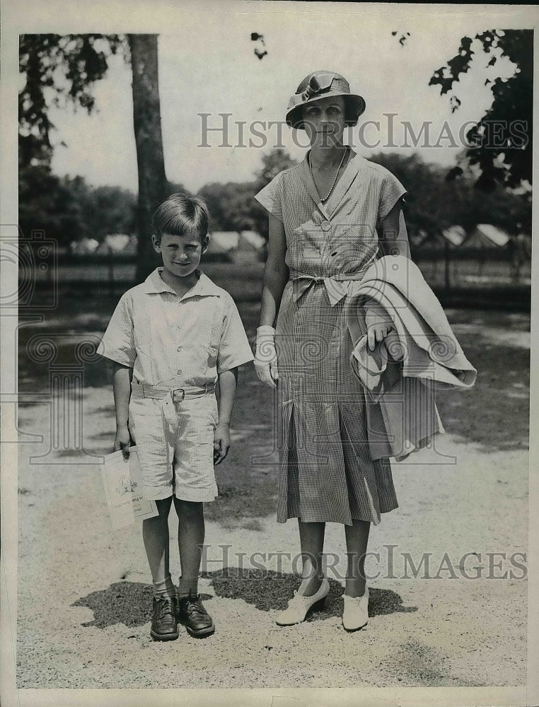 Load image into Gallery viewer, 1933 Press Photo Mrs. Samuel S. Colt with Son Dick Colt at West Point Horse Show

