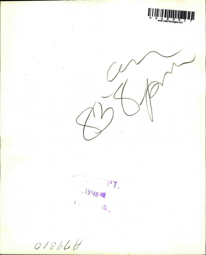 1929 Press Photo Dr. Bruce Milligan Gives Adalsteinn Jonasson Lollypop