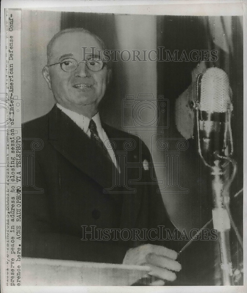 Load image into Gallery viewer, 1947 Press Photo Brazil President Eurico Gaspar Dutra - nea92675
