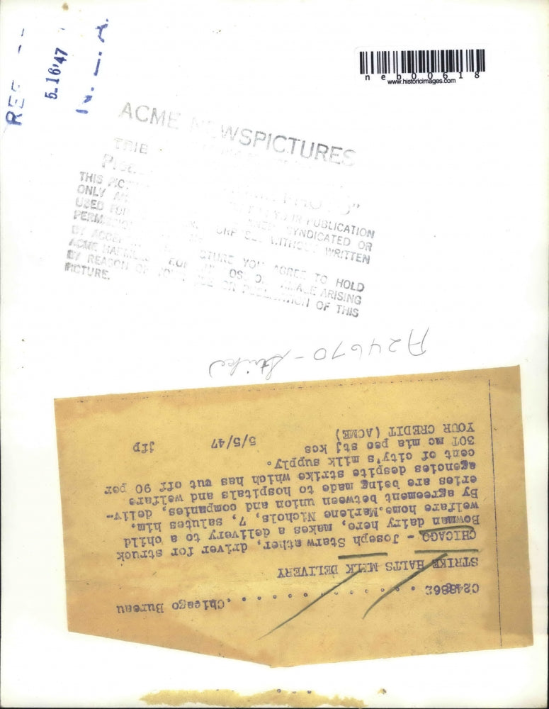 1947 Press Photo Joseph Starweather & Marlene Nichols During Milk Delivery