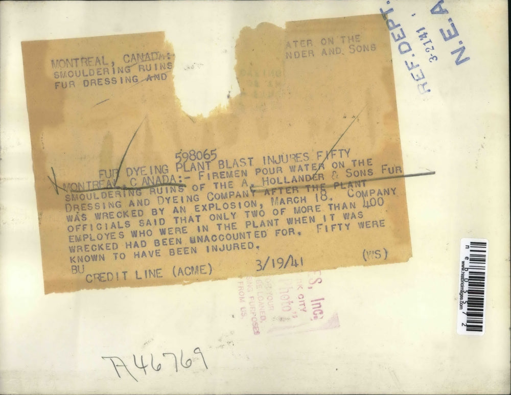 1941 Press Photo Firemen poured water at the Fur Dyeing Plant in Montreal Canada