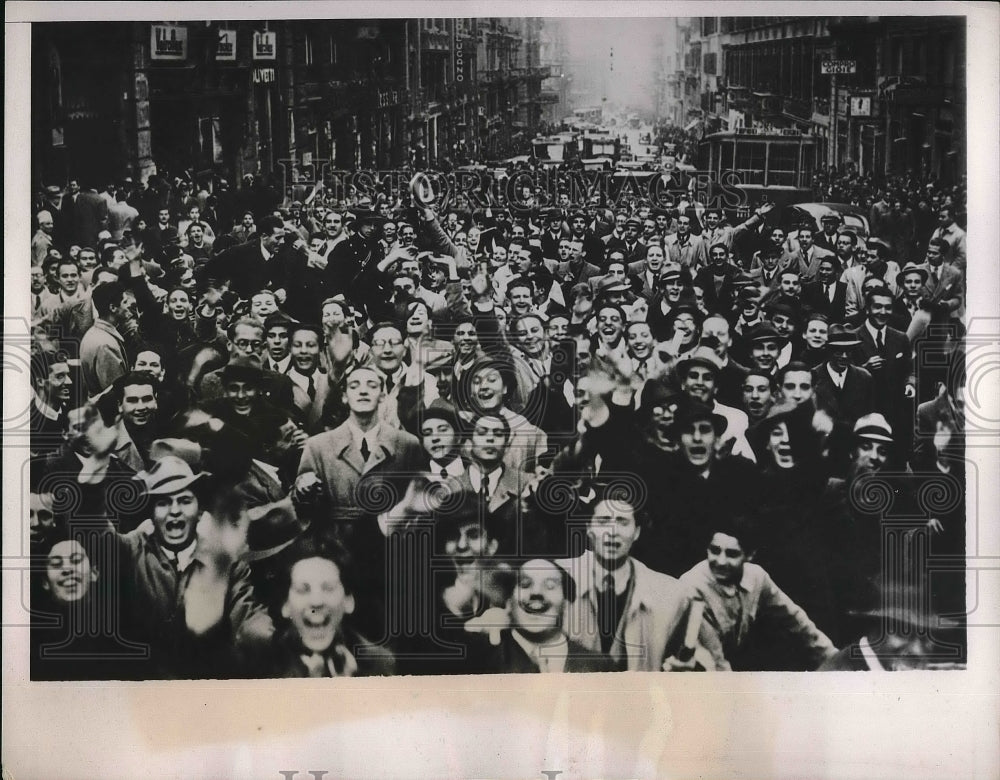 1938 Press Photo Street near French Embassy as Italian Students stage protest- Historic Images