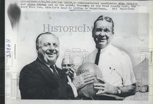 1962 Press Photo Candidates Mike DiSalle and James Rhodes at Wood County Fair- Historic Images