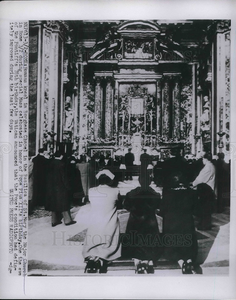 1954 Press Photo Mass Celebrated in Honor of Pope Pius XIII Birthday- Historic Images