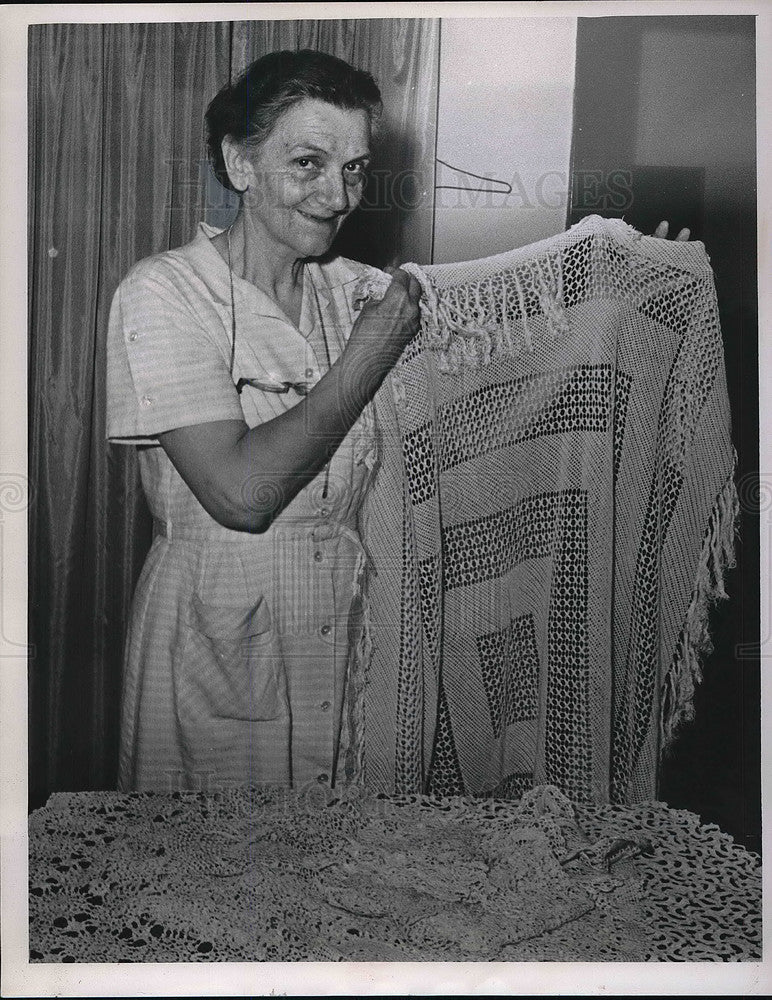 1962 Press Photo Mrs. Milka Zamecnik at Age 64 with Afghan- Historic Images