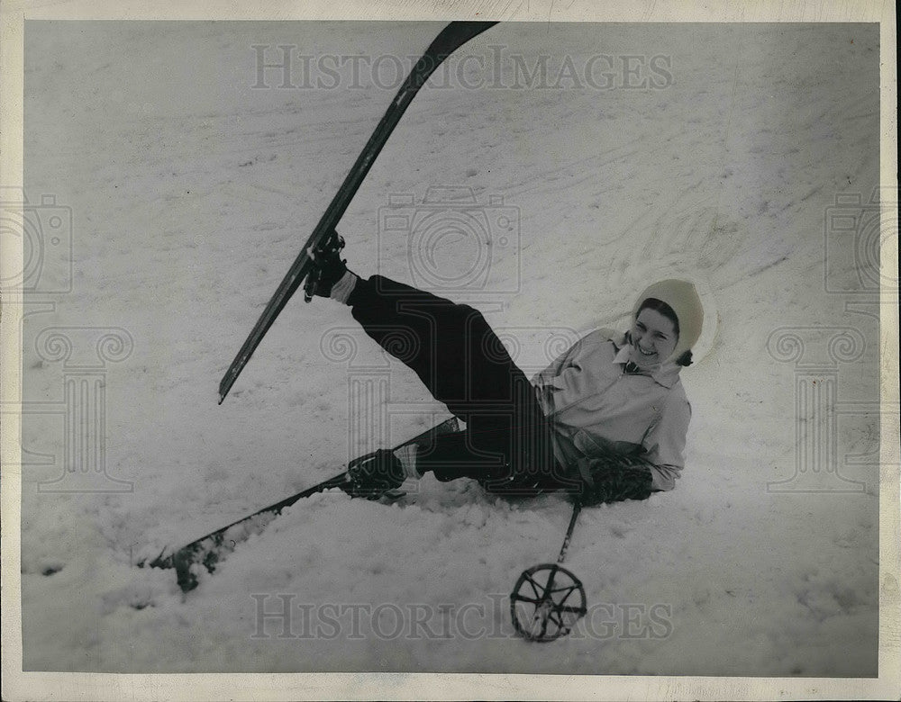 Press Photo Betty Greer Senior at Mather- Historic Images