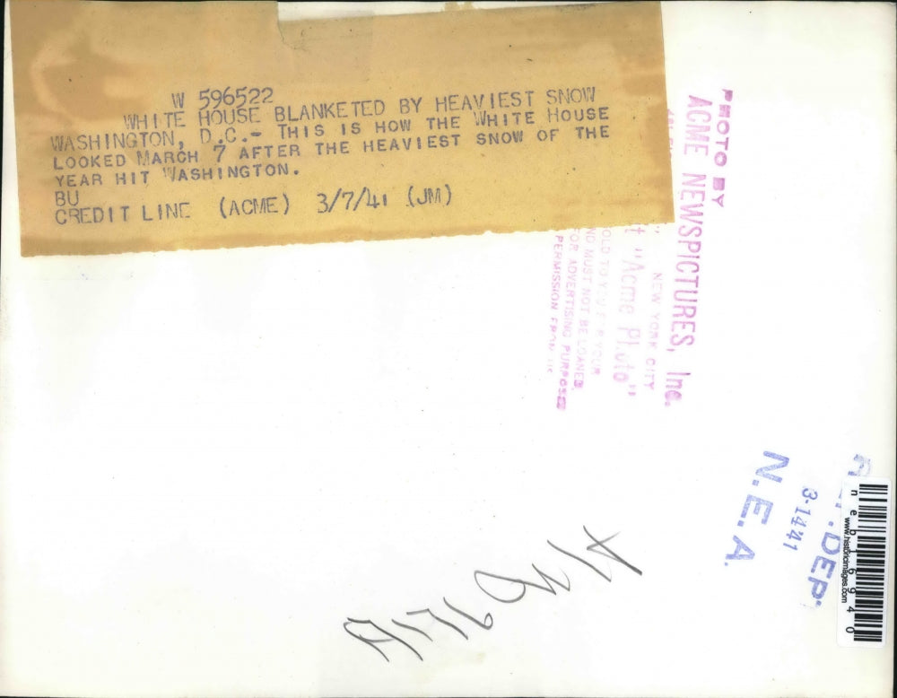 1941 Press Photo Heavy Snow Falls on White House in Washington, D. C.