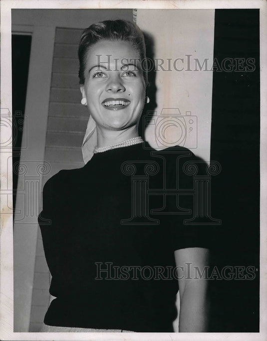 1956 Press Photo Irene Meyer, Senior, WRU, Miss Ohio National Guard - neb18839