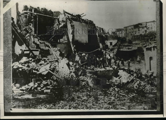 1930 Press Photo Italian Quake at Aviano, Italy - neb19403