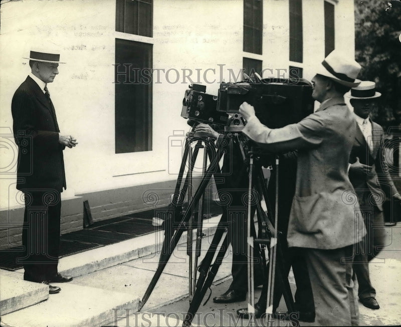 Load image into Gallery viewer, 1924 Press Photo Brig General Charles Dawes - neb22475
