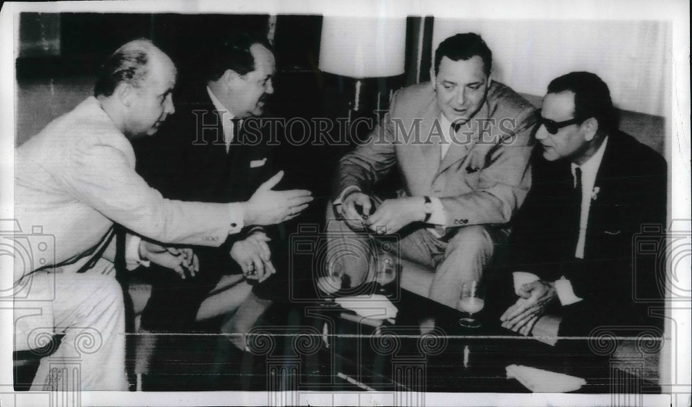 1969 Press Photo East Germany Deputy Premier Garhard Weiss Egypt Mohamed Nosseir- Historic Images