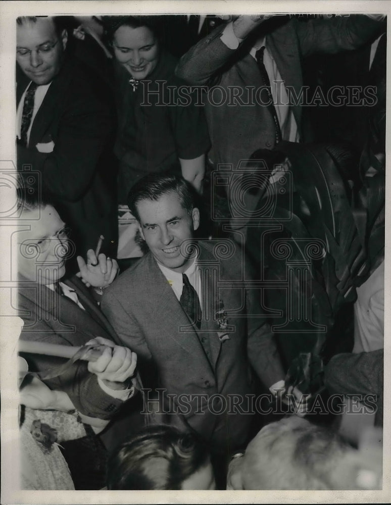 Load image into Gallery viewer, 1940 Press Photo Secretary of Agriculture Henry A. Wallace
