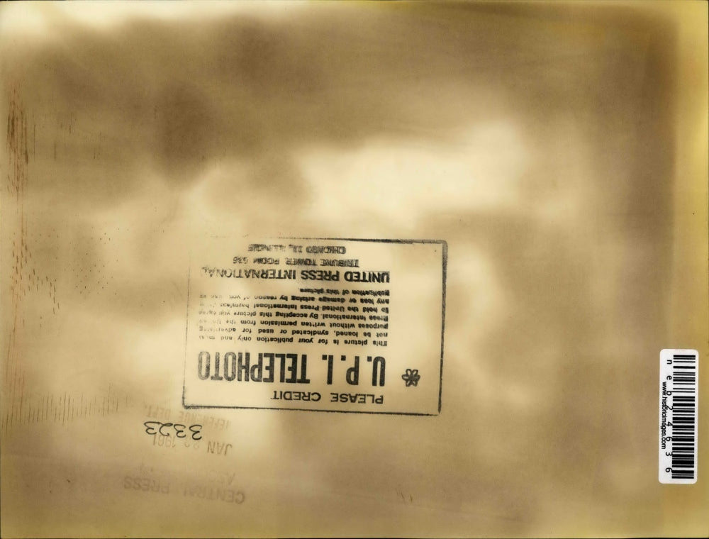 1961 Press Photo Robert S. McNamara Congratulates Eugene Zuckert & Elvis Stahr