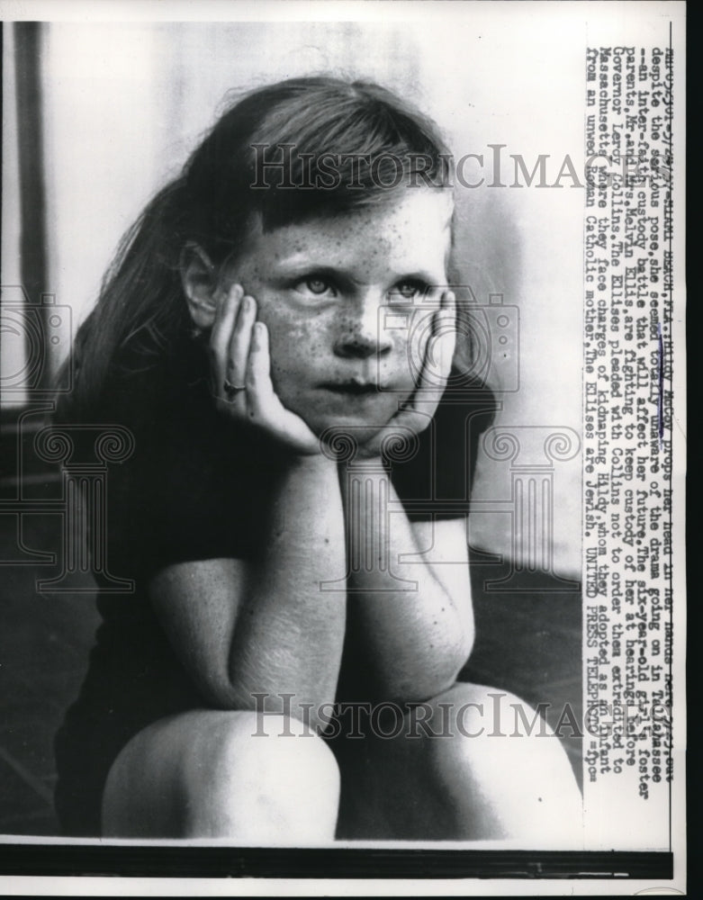 1957 Press Photo Mildy McCoy on custody battle