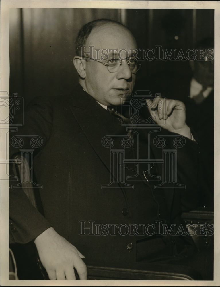 1934 Press Photo Lloyd Landon - neb37691