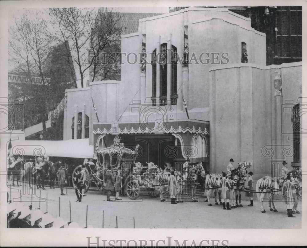 1953 Press Photo Annexe built on Westminster Abbey for Coronation in London- Historic Images