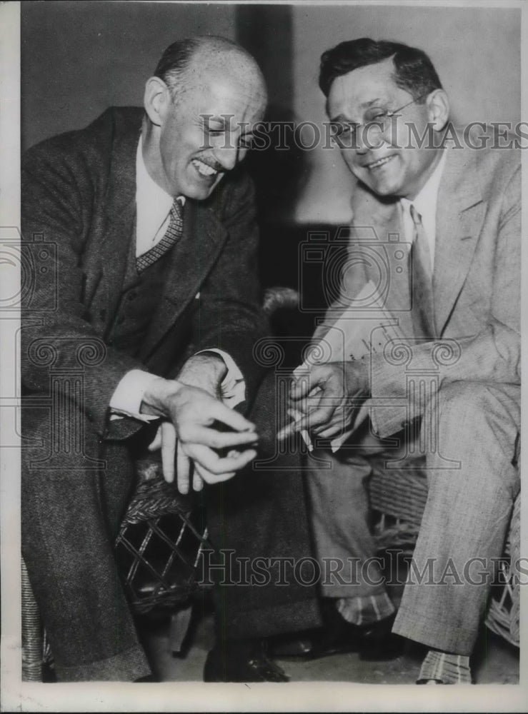 1934 Press Photo William Hodson NYC Public Welfare Commissioner CM Bookman