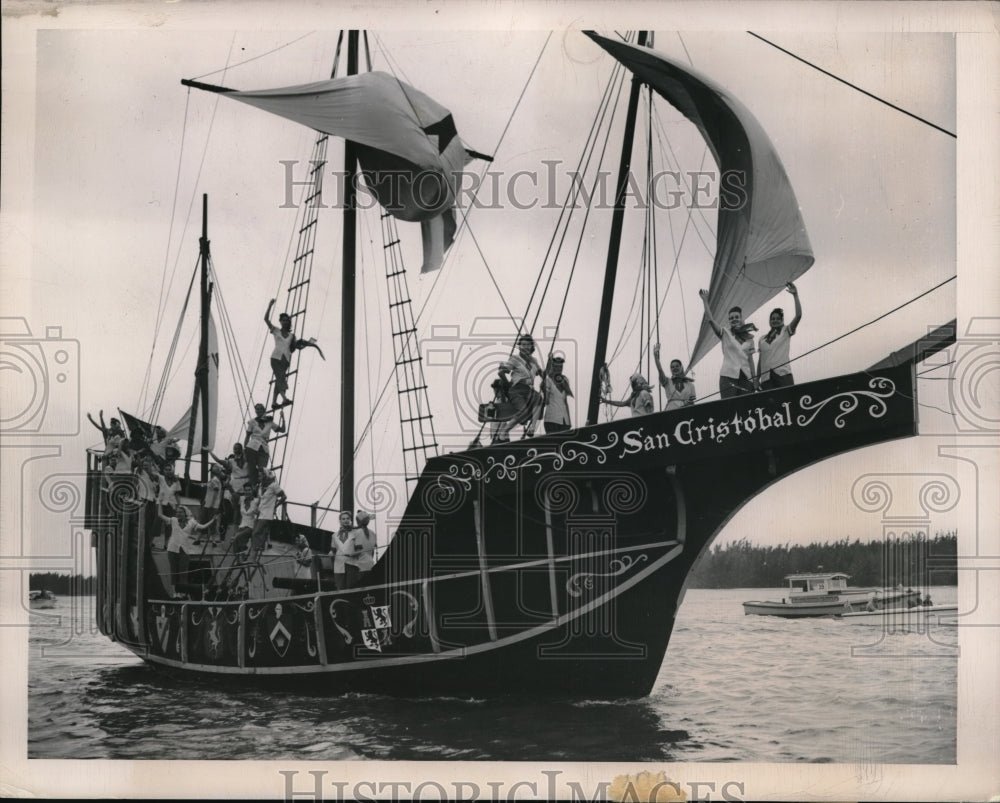 1948 Press Photo Good Ship Cristobal during Orange Festival Water Pageant