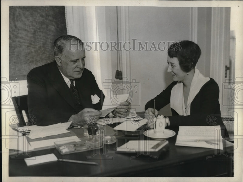 Load image into Gallery viewer, 1932 Press Photo Sen David Walsh at his desk dictating to secretary
