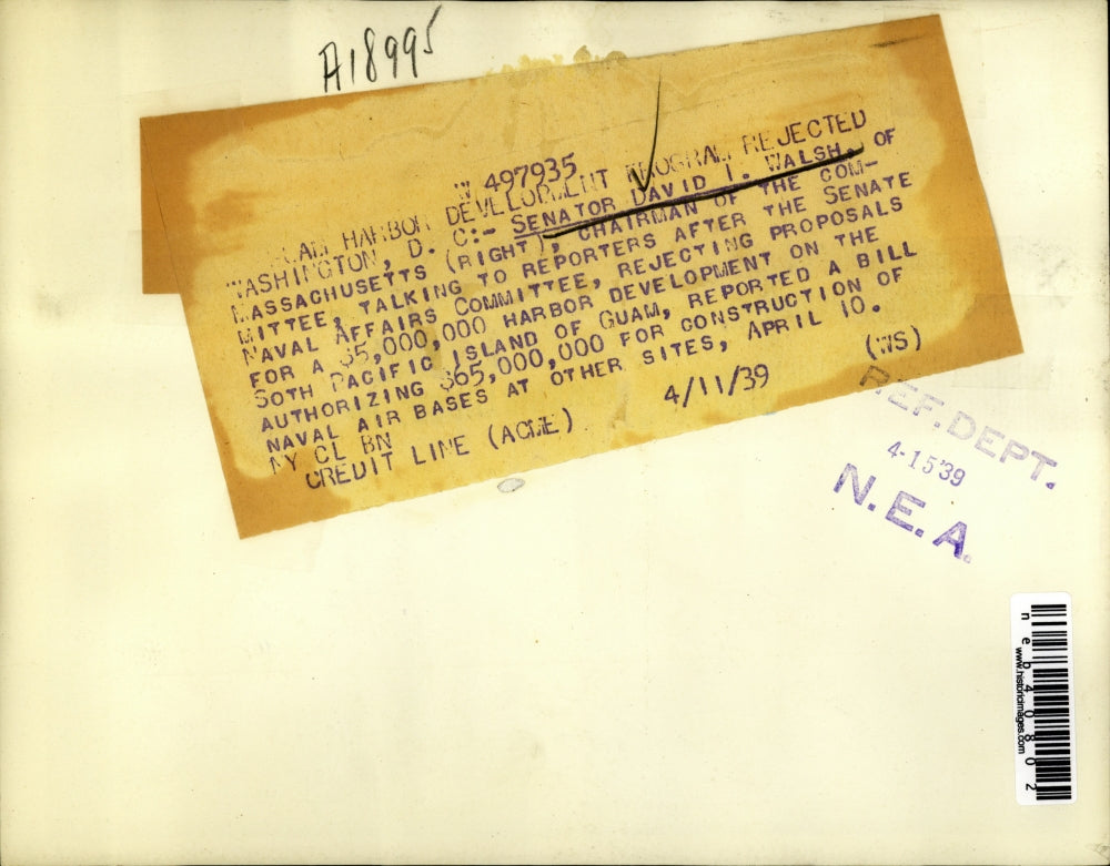 1939 Press Photo Sen David Walsh talks with reporters