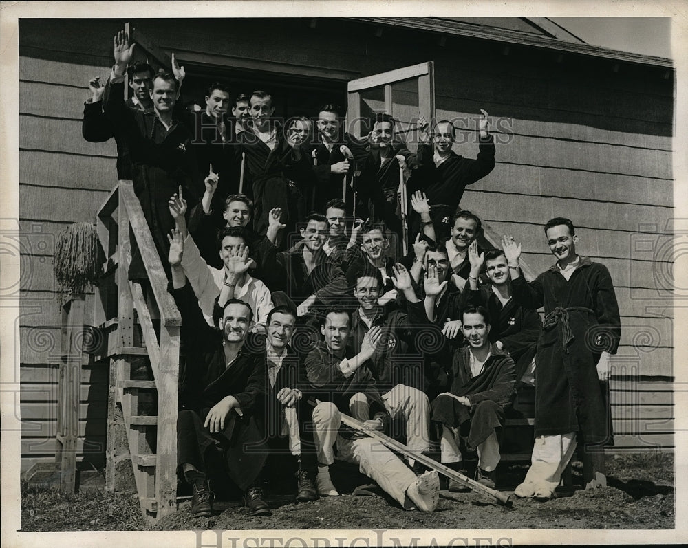 1945 Press Photo New brunswick, N.J. Vets at hospital at Camp Kilmer- Historic Images