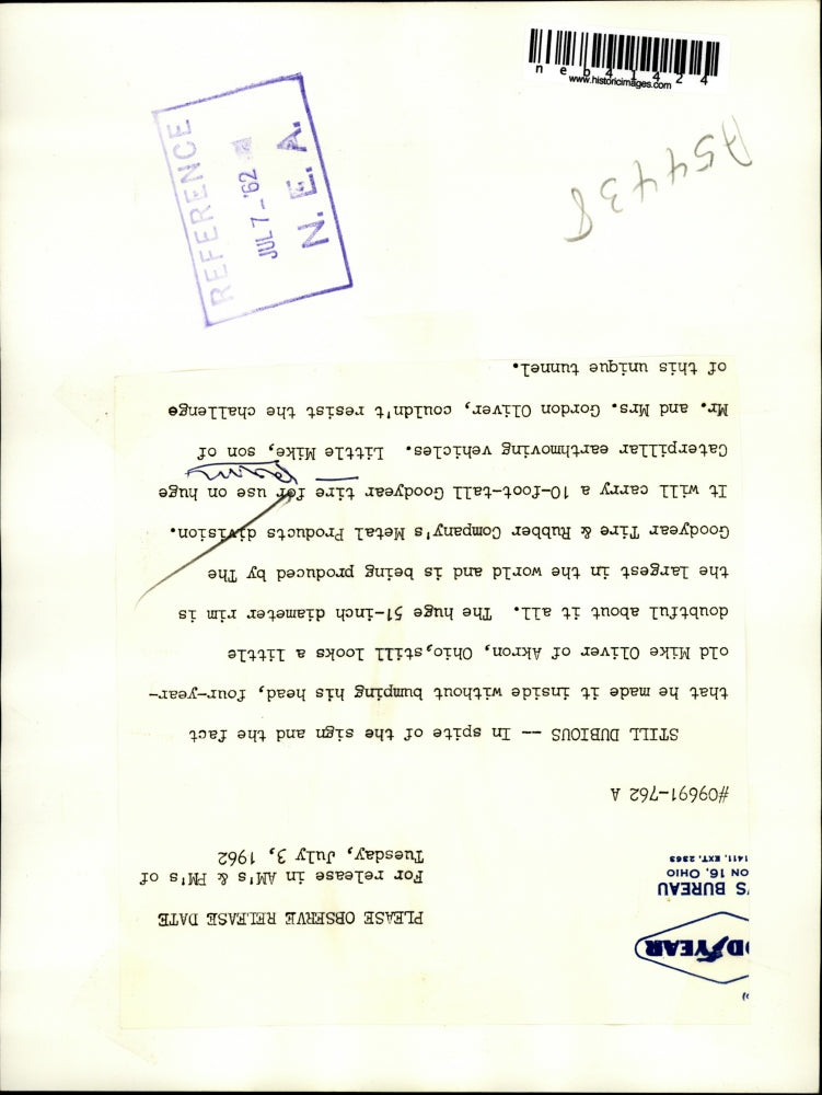 1962 Press Photo Huge 51-inch diameter Rim produce by the Goodyear Tire & Rubber