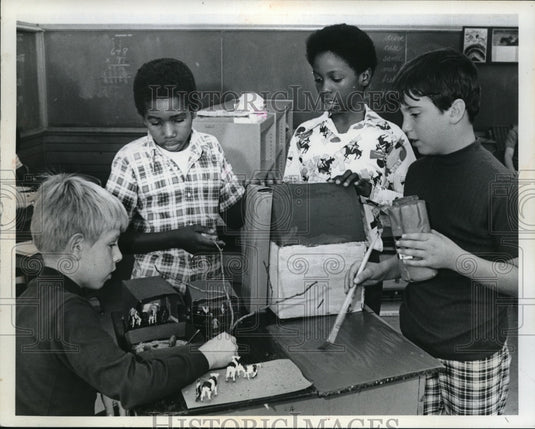 1974 Press Photo Millikin school in Cleveland Heights Ohio Terry Hagedorn