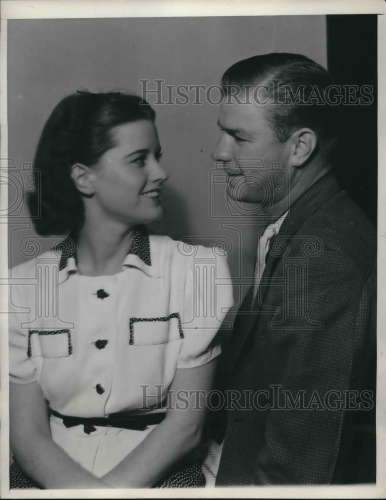 1937 Press Photo Padre baseball star Rupert Thompson & bride Helen Hawkins- Historic Images