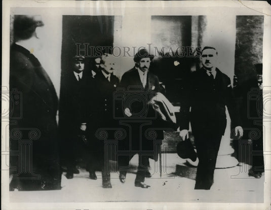 1931 Press Photo Spanish King Alfonso in Marseilles, France- Historic Images