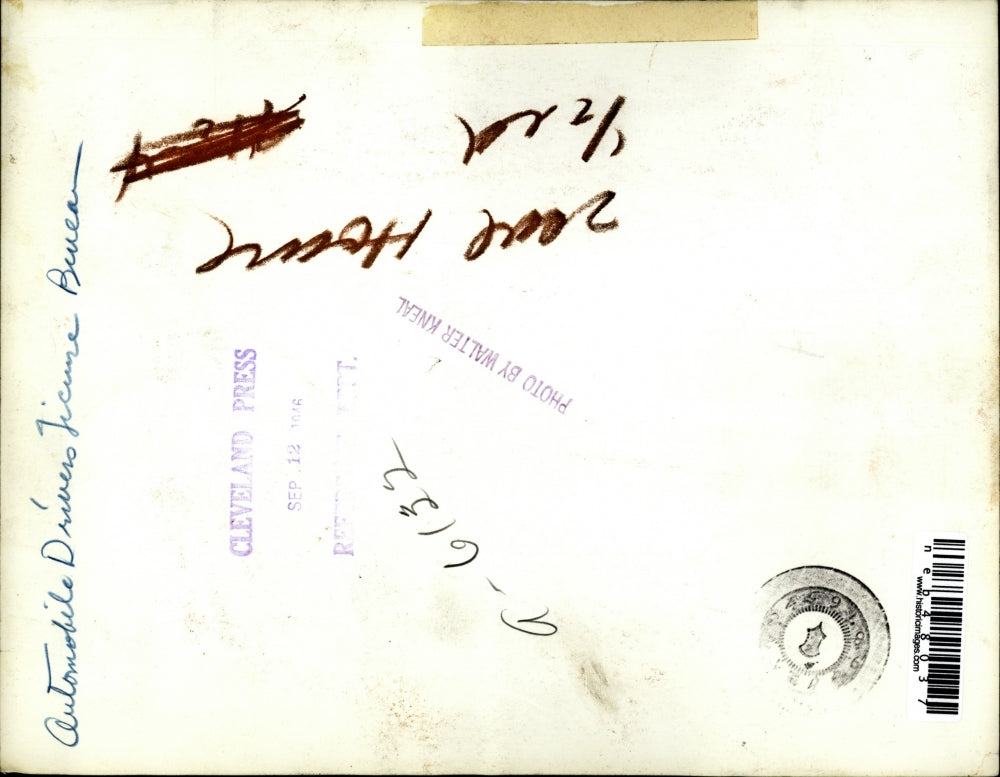 1946 Press Photo Auto Drivers license bureau in Cleveland, Ohip - neb48037