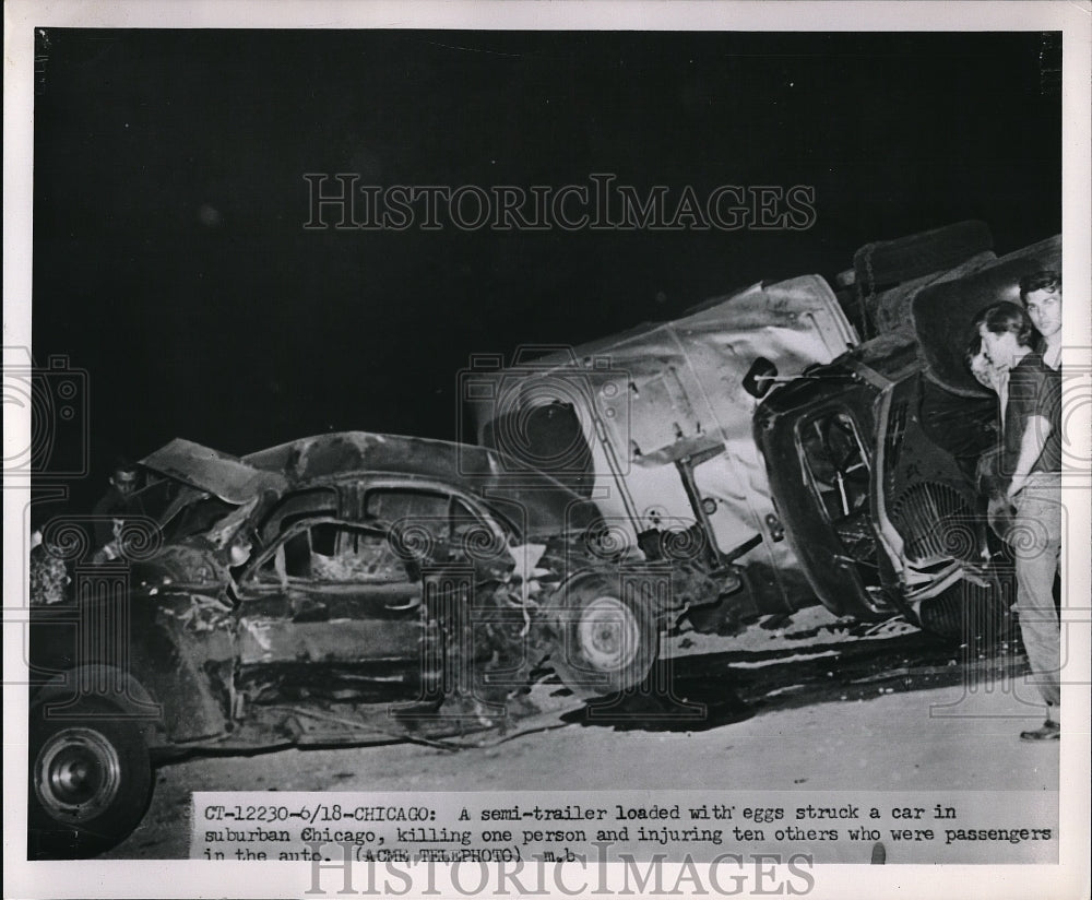 1951 Press Photo Accident of semi trailer &amp; autos in Chicago,Ill kills 1 - Historic Images