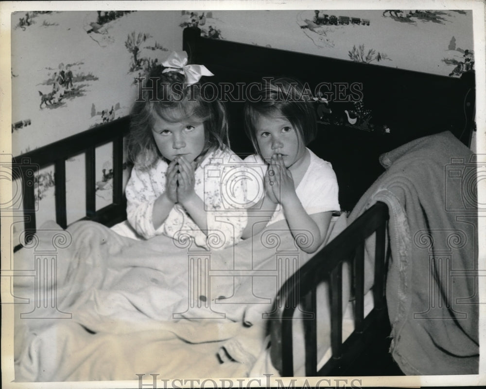 1943 Press Photo Prayers for Dad Fred Mayer sole survivor tragedy 10 sea scouts