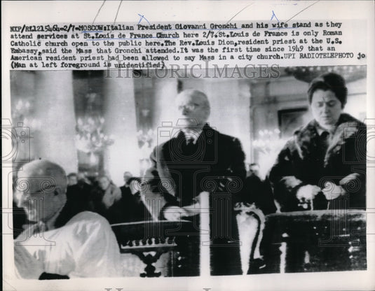 1960 Press Photo Italian Pres. Giovanni Gronchi & Wife at St. Louis de France- Historic Images
