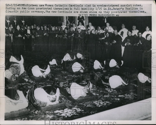 1953 Press Photo Roman Catholic Cardinals at St Peter's Basilica in Rome- Historic Images